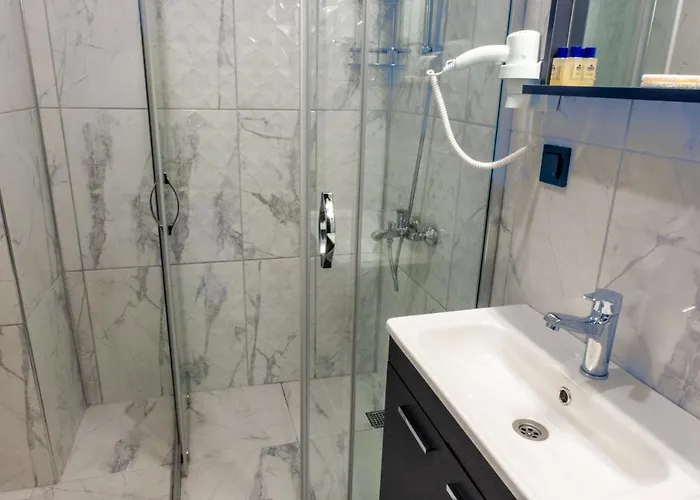 Pera Hotel 3*