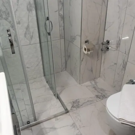 Отель Pera Сиде